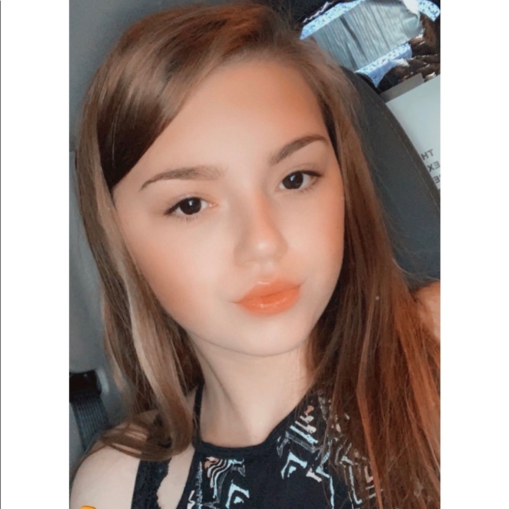 Meet your Posher, Skylie